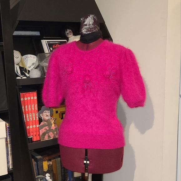 Vintage Pinup Sweater Girl HOT PINK Angora Sweater - Picture 2 of 5
